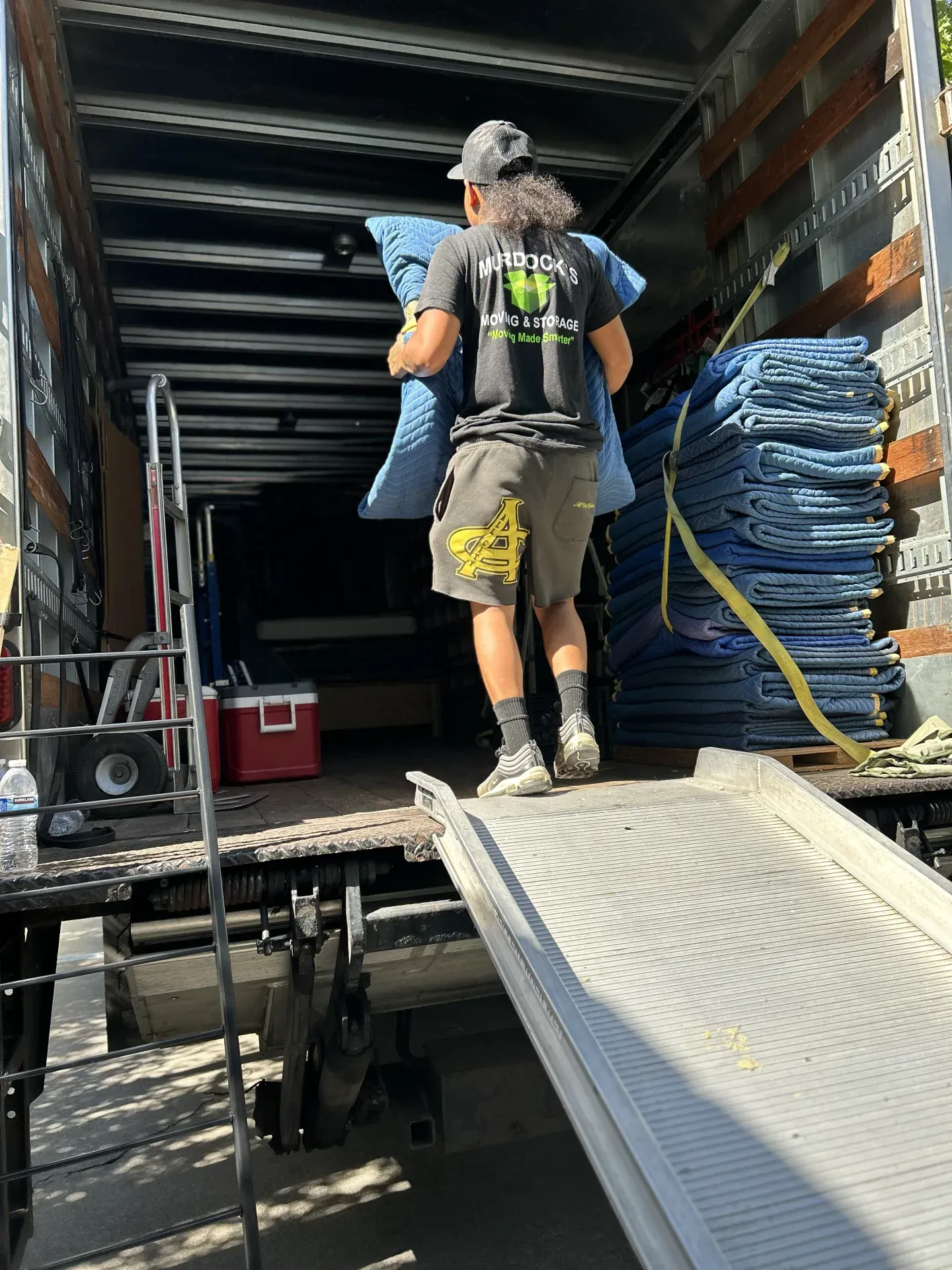 Moving Services Sacramento: Your Complete Guide to a Stress-Free Move — Murdock’s Moving & Storage Field Guide