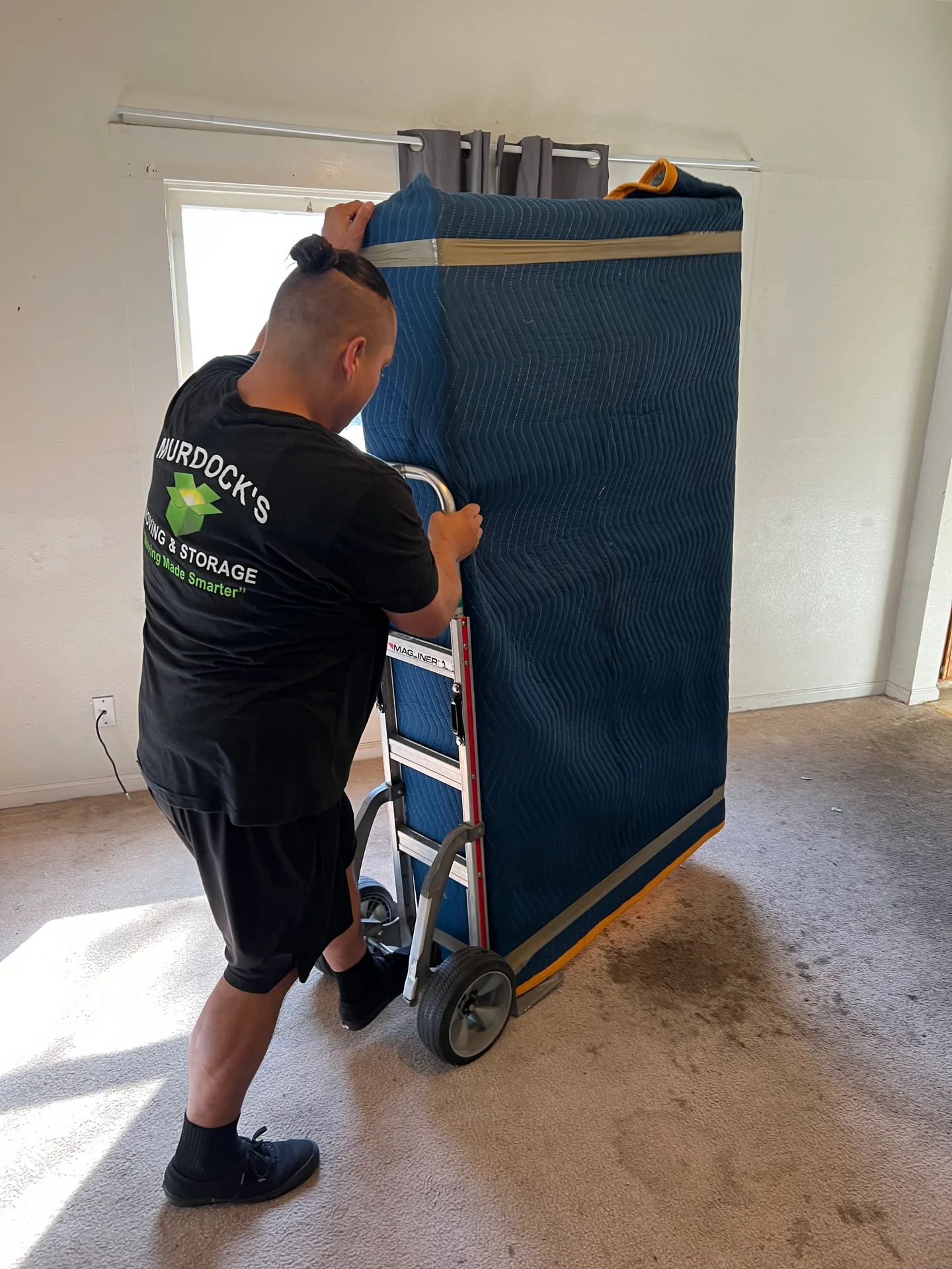 How to Downsize Before Moving to Lincoln, CA — Murdock’s Moving & Storage Field Guide