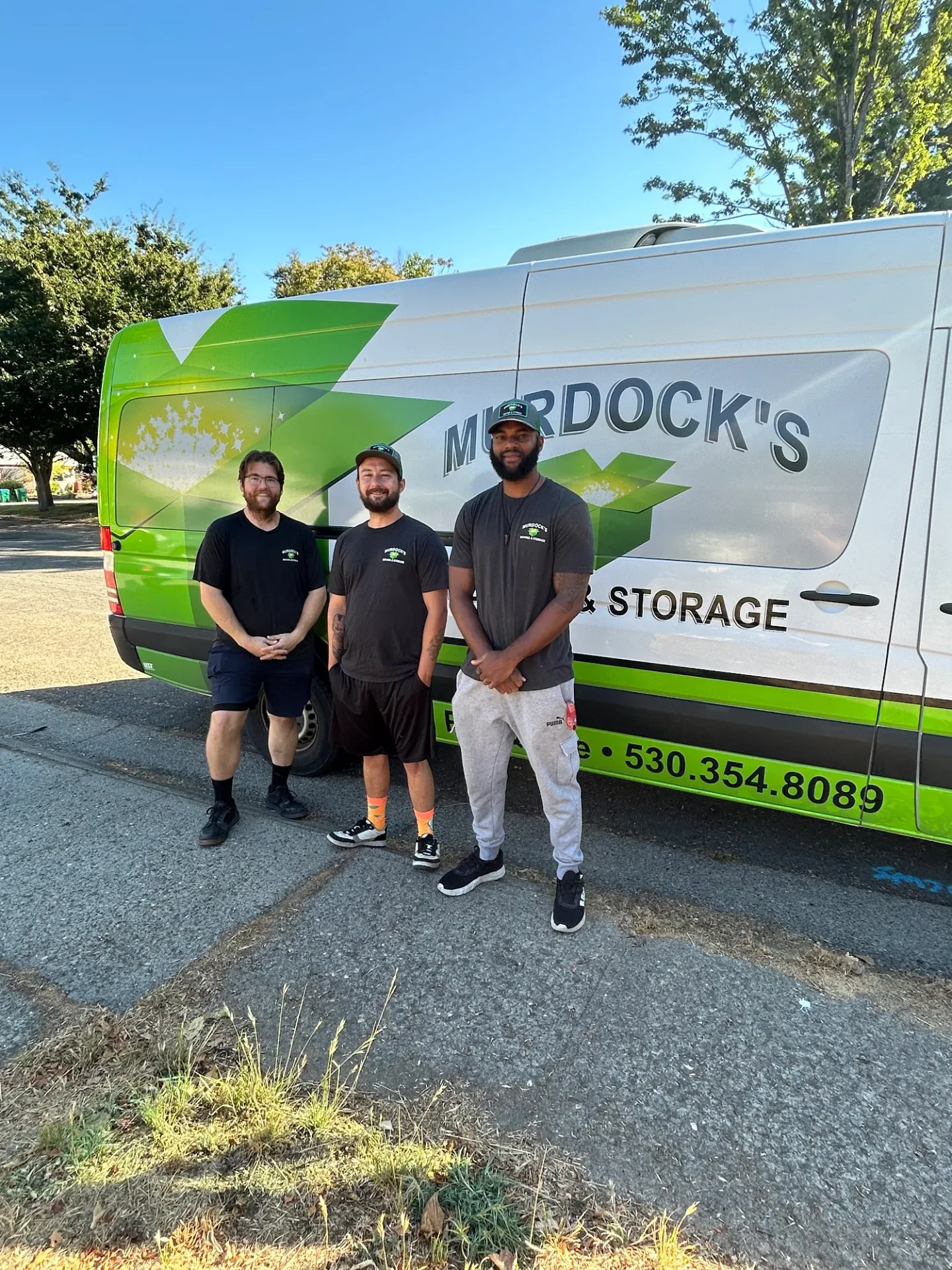 Murdock’s moving crew preparing a Sacramento to Portland move