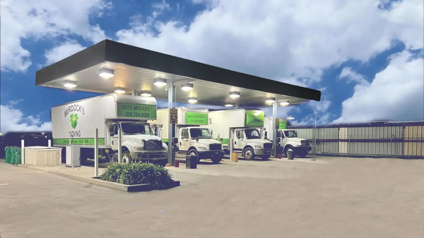 Murdock’s moving crew preparing a Sacramento to Henderson move